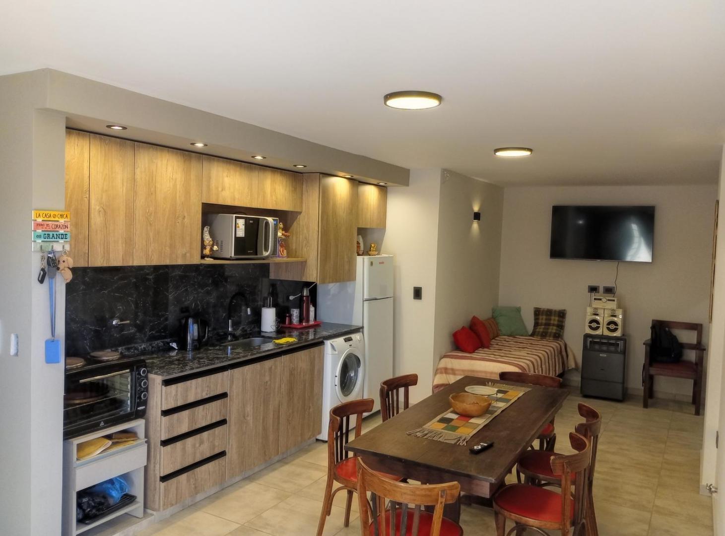 Foto de DEPARTAMENTOS EN VENTA DE DOS DORMITORIOS B° ALTO ALBERDI, imagen 2