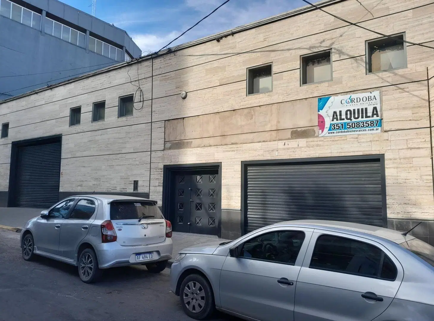 IMPORTANTE LOCAL + GALPON EN ALQUILER A METROS DEL CENTRO 8
