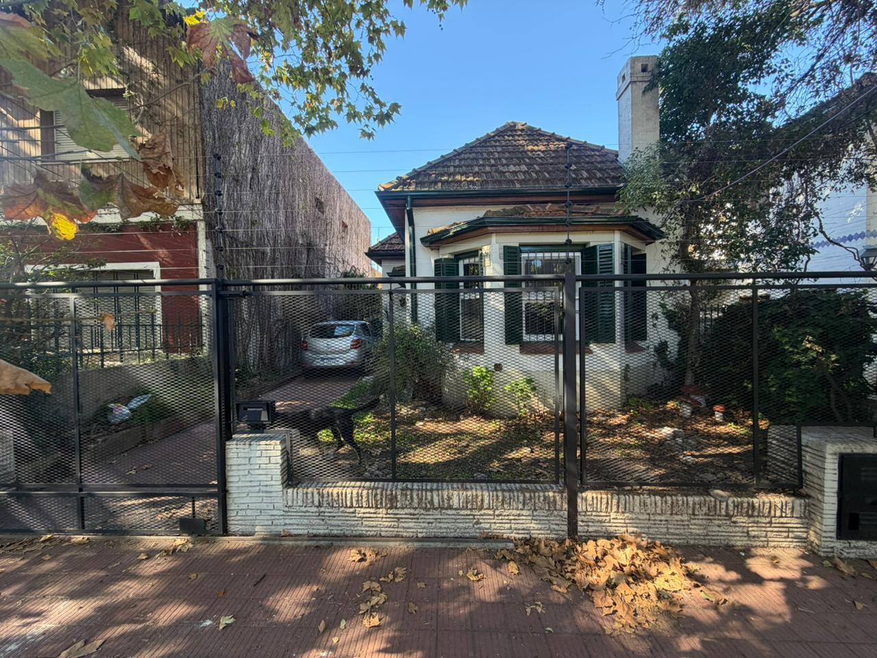 Excelente chalet en Bernal Centro