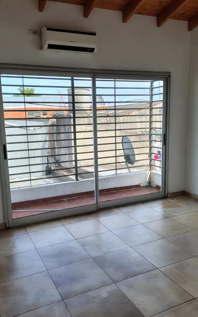 Departamento en Bernal Oeste 4