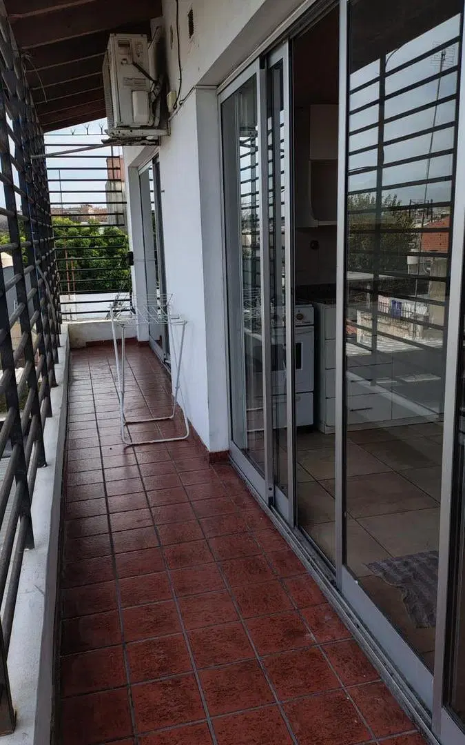 Departamento en Bernal Oeste 5