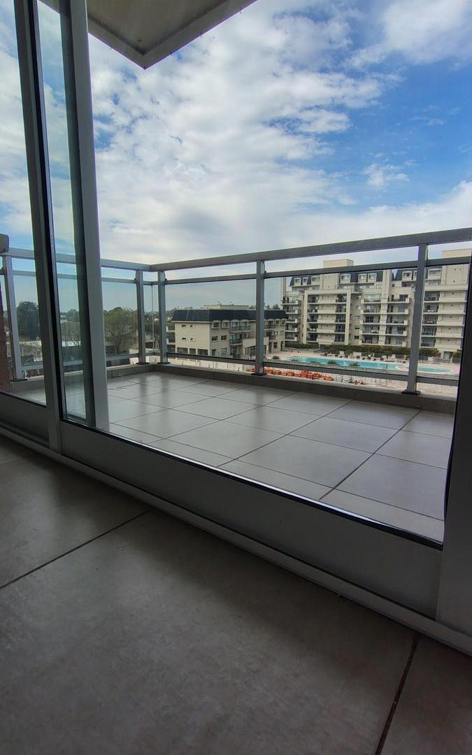Foto de Exclusivo 3 Ambientes con Cochera en Condominio Cerrado – Barrio Parque, imagen 5