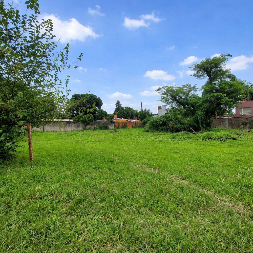 Terreno en venta 1000m2! Excelente zona YERBA BUENA