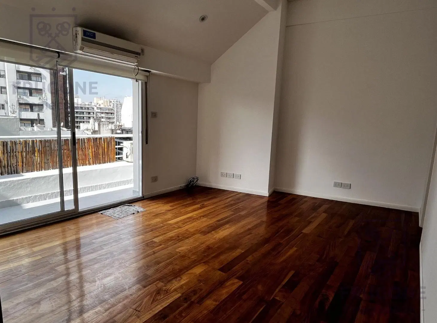 Compra-Venta- 2 ambientes- palermo - parrilla propia- apto crédito - FINANCIACION- lavadero 4
