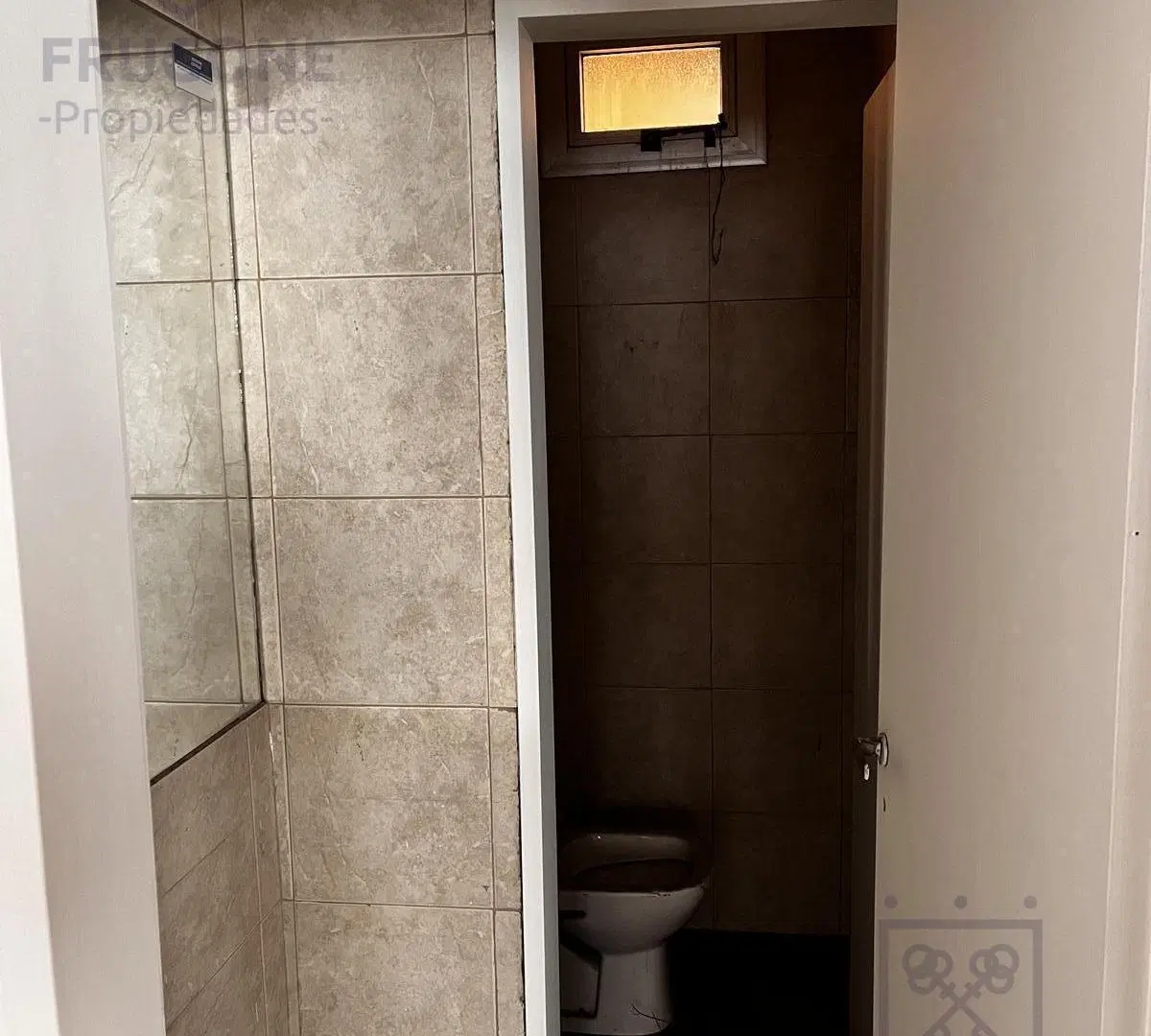 VENTA - Oportunidad de Inversión – Edificio Comercial - con Gran Potencial de Desarrollo 8