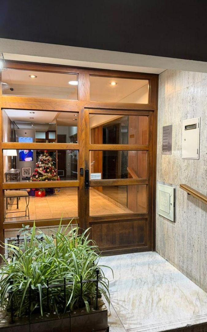 Departamento 90 m². 4 Amb. con Balcón. Fte. Dep. Serv. Río de Janeiro 61. Caballito Norte