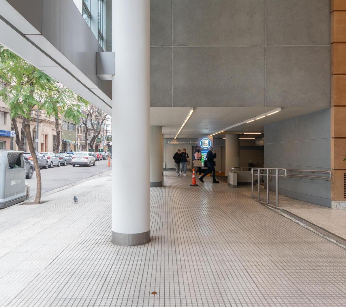 Oficina en Belgrano 4