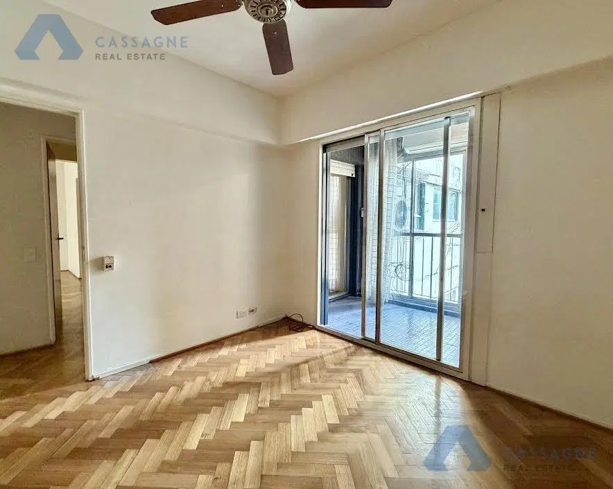 4 ambientes con Cochera Fija y seguridad. Vista abierta a pulmón verde. Luz y Sol. Zona zocorro 3