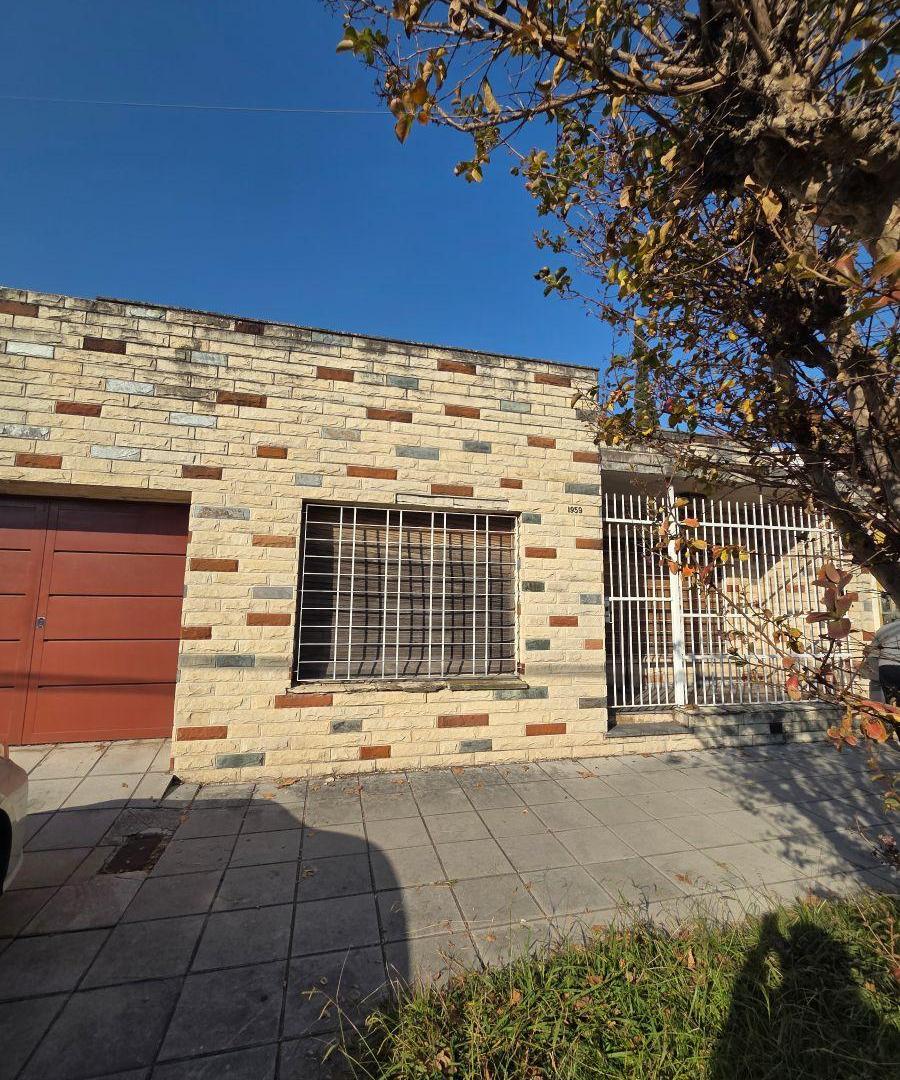 Casa Lote en Venta en Banfield