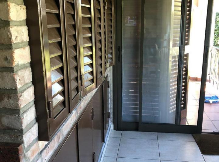 Foto de Casa - Alquiler Temporal Casa 5 Ambientes con Dependencia, Parrilla y Piscina, imagen 3