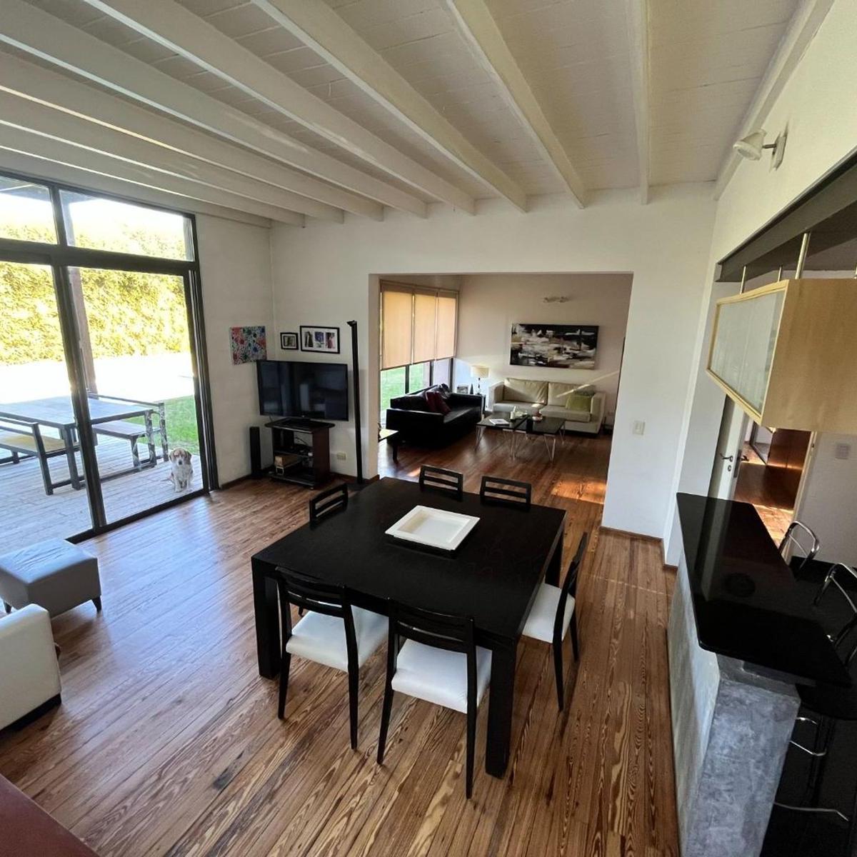 Casa en Talar del Lago I 4/5 Ambientes con Renta - General Pacheco - Tigre 1