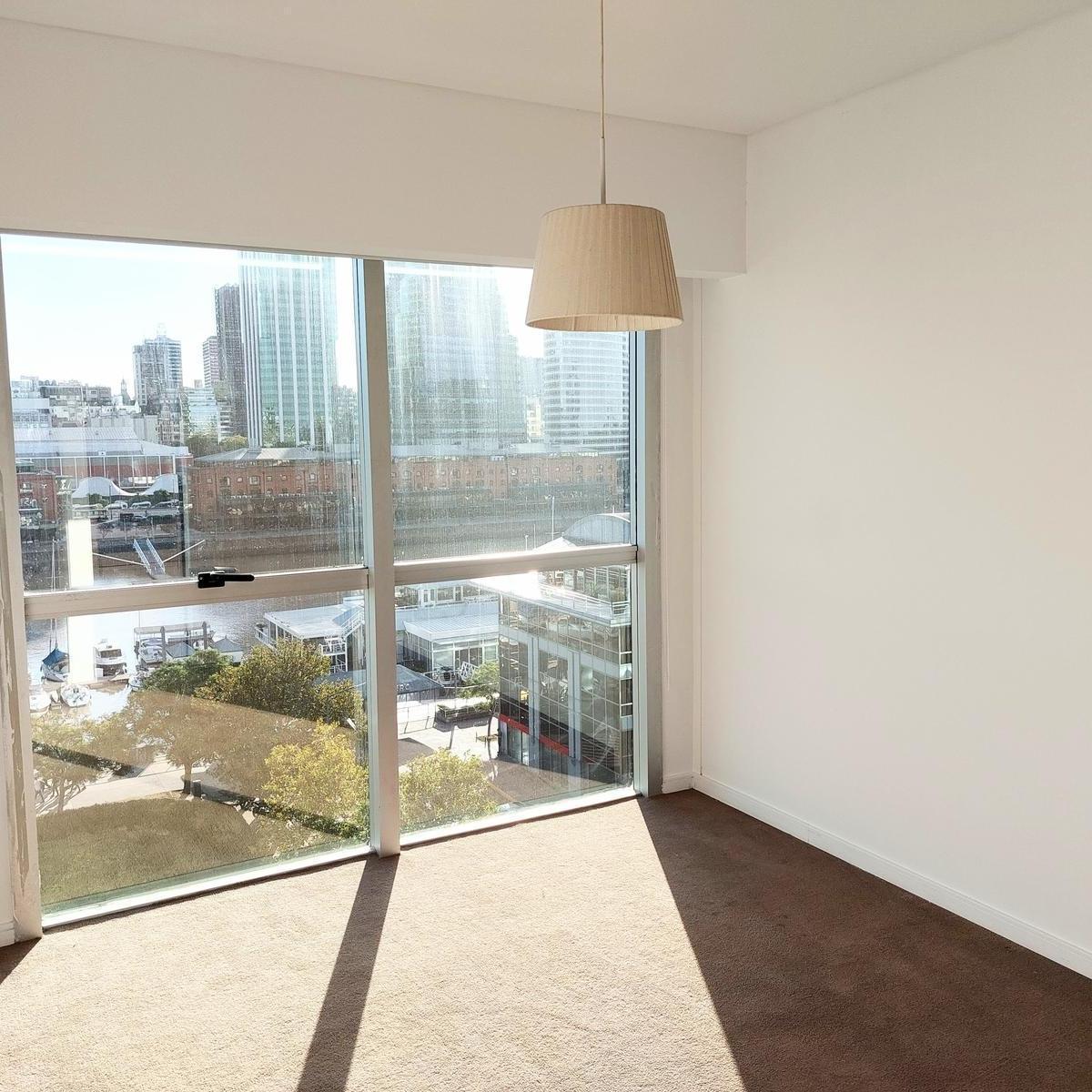 Venta de Departamento 4 Ambientes, C/2 Cocheras y Baulera - Terrazas del Yacht 3