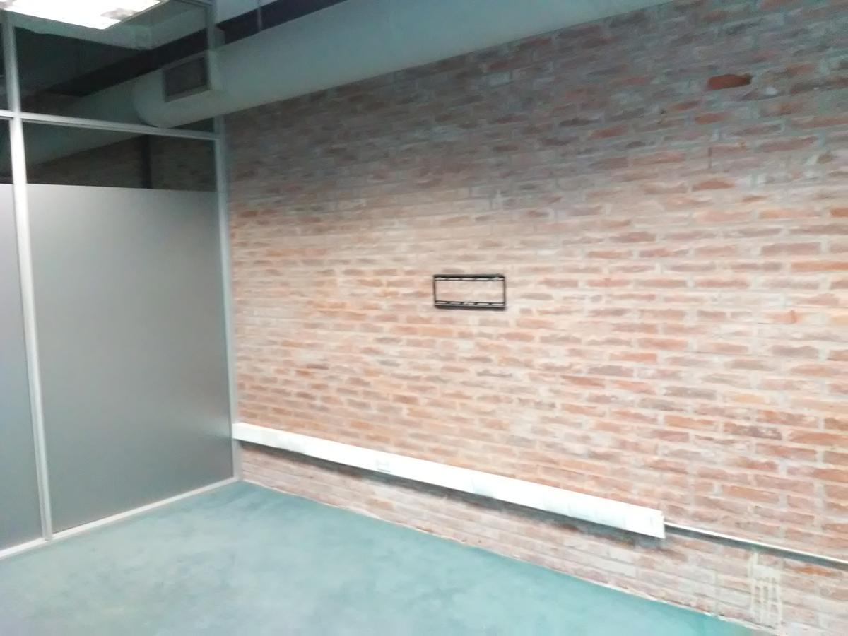 Venta de Oficina con Renta – Dock del Sol 3