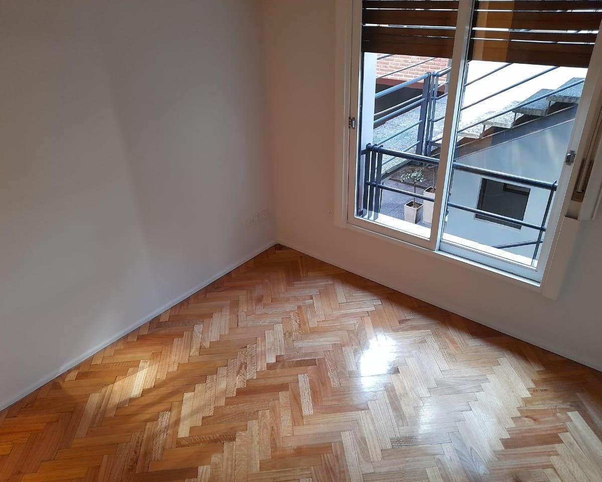 Departamento en San Isidro 2 Ambientes Al Frente con Cochera - Apto Crédito y Blanqueo 4