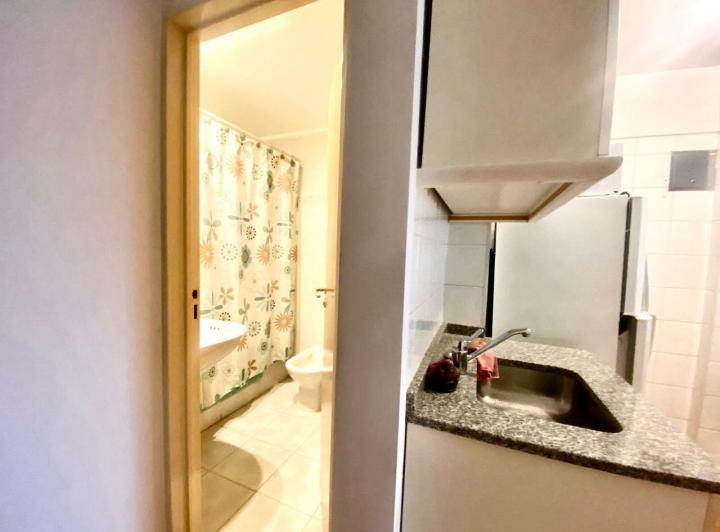 Departamento en Alquiler Monoambiente - Semiamoblado en la zona de Las Canitas 3