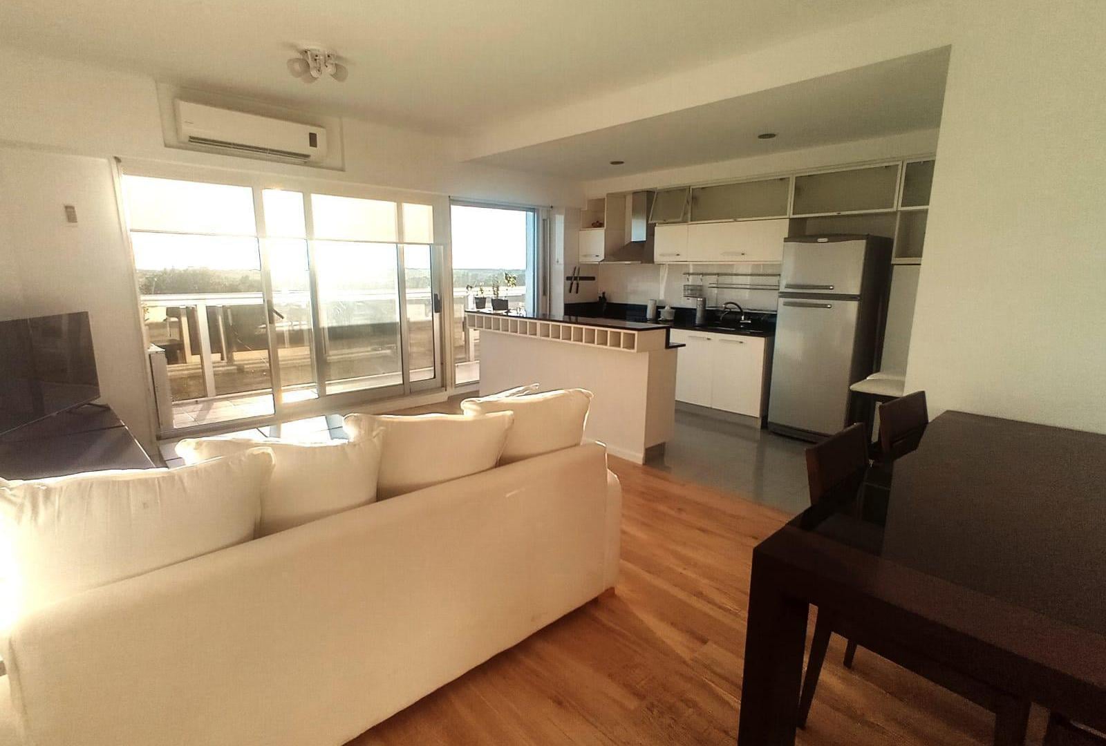 VENTA 3 AMBIENTES AMOBLADO, C/COCHERA - TERRAZAS DEL YACHT