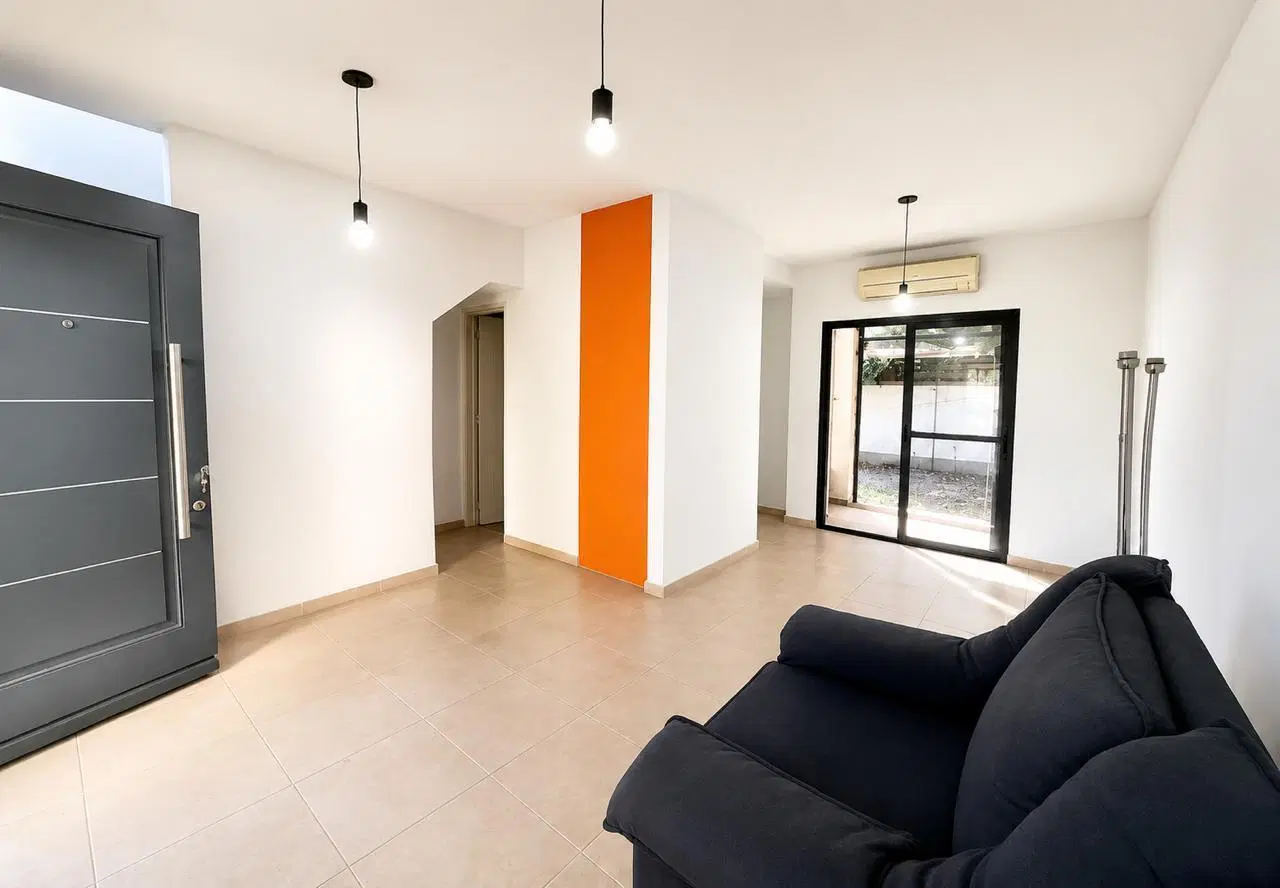 VENTRA DE DÚPLEX 3 AMBIENTES CON COCHERA Y PATIO - ITUZAINGÓ 1
