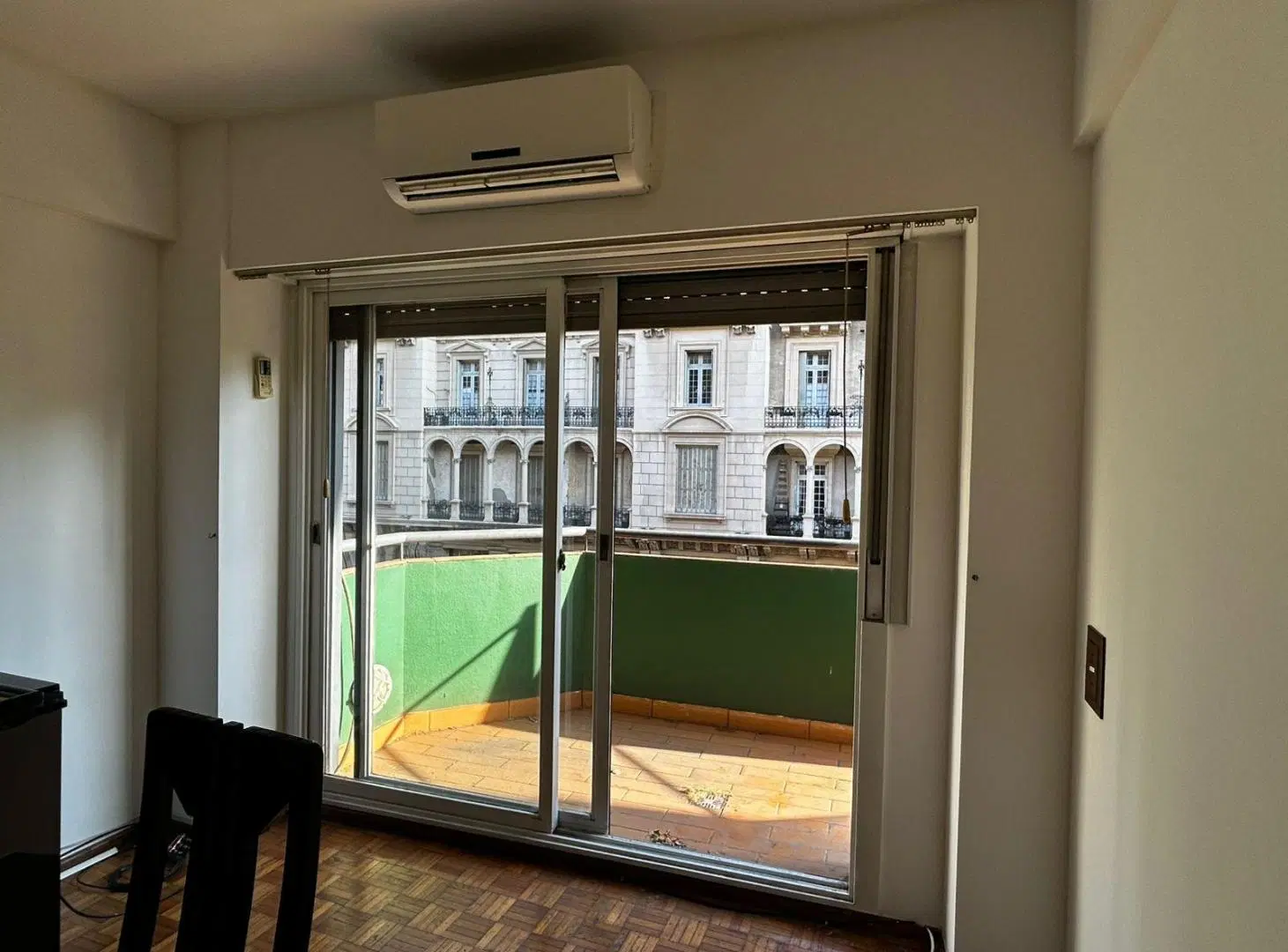 Departamento de dos ambientes en VENTA en la zona de Balvanera 5