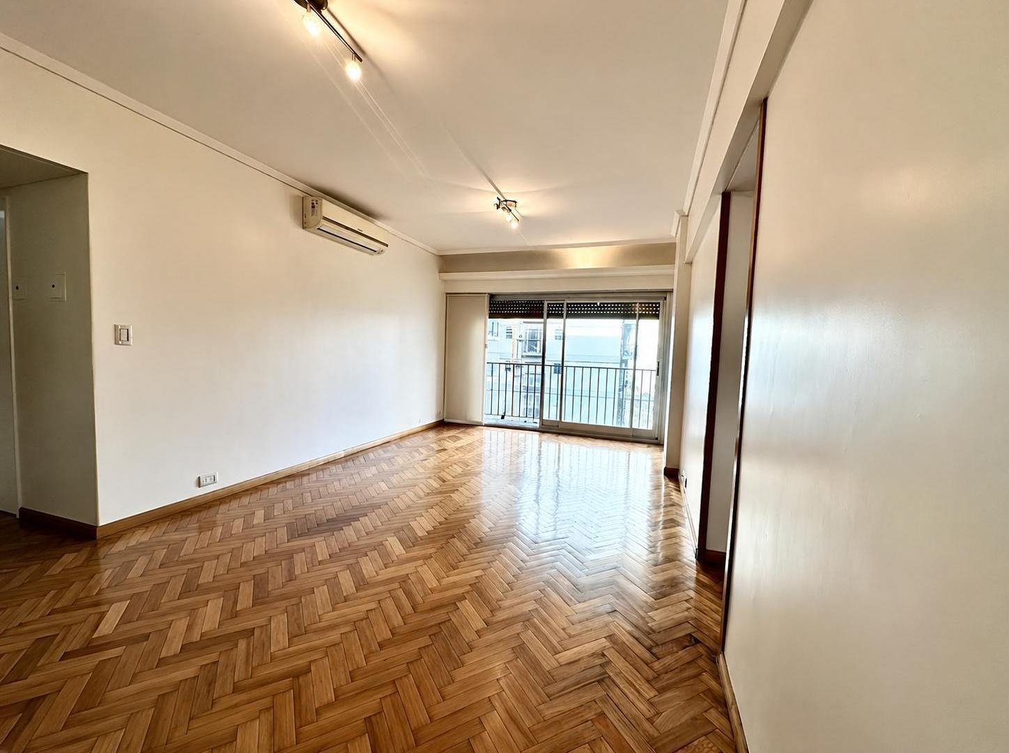 Foto de Belgrano | 3 Ambientes con Cochera | 70,12 m² | Muy Luminoso | Seguridad, imagen 2