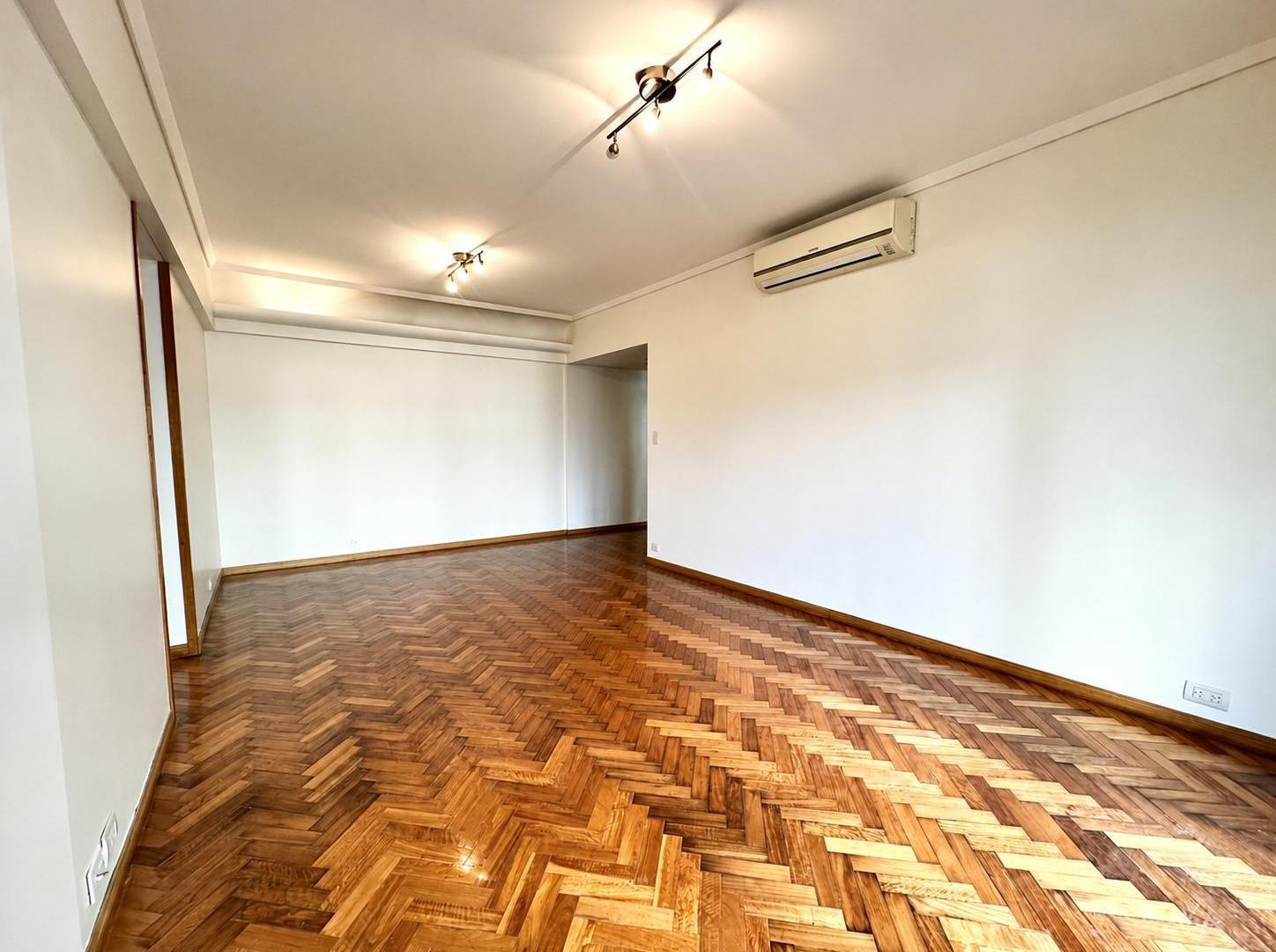 Foto de Belgrano | 3 Ambientes con Cochera | 70,12 m² | Muy Luminoso | Seguridad, imagen 3