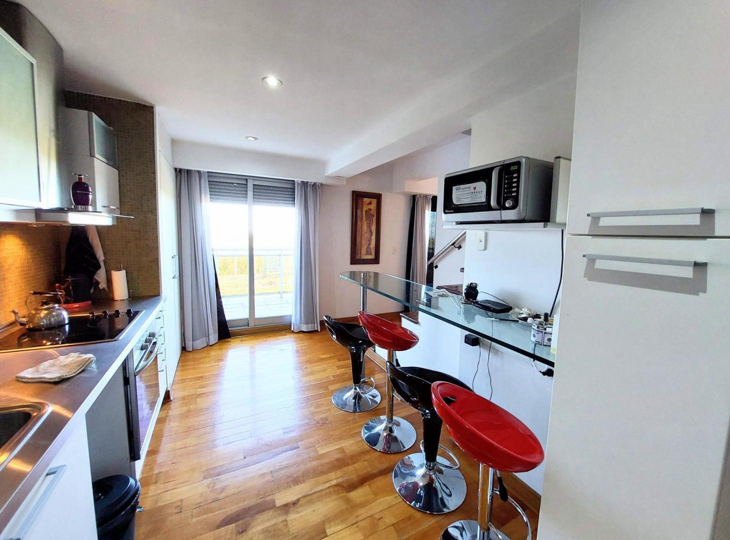 Foto de VENTA DE DUPLEX 3 AMBIENTES c/COCHERA (opcional) - TERRAZAS DEL YACHT, imagen 5