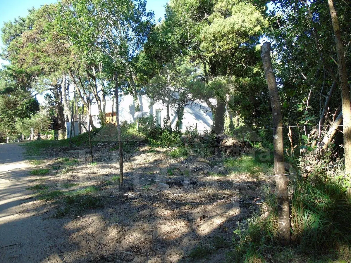 Lote unifamiliar en Cul de Sac, cercano al mar 1