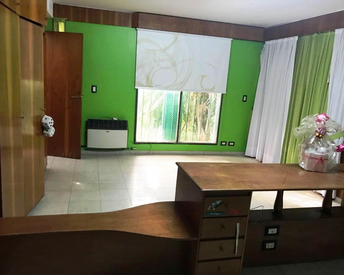 Alberdi - Casa 4 Dorm., Piscina, Quincho 1