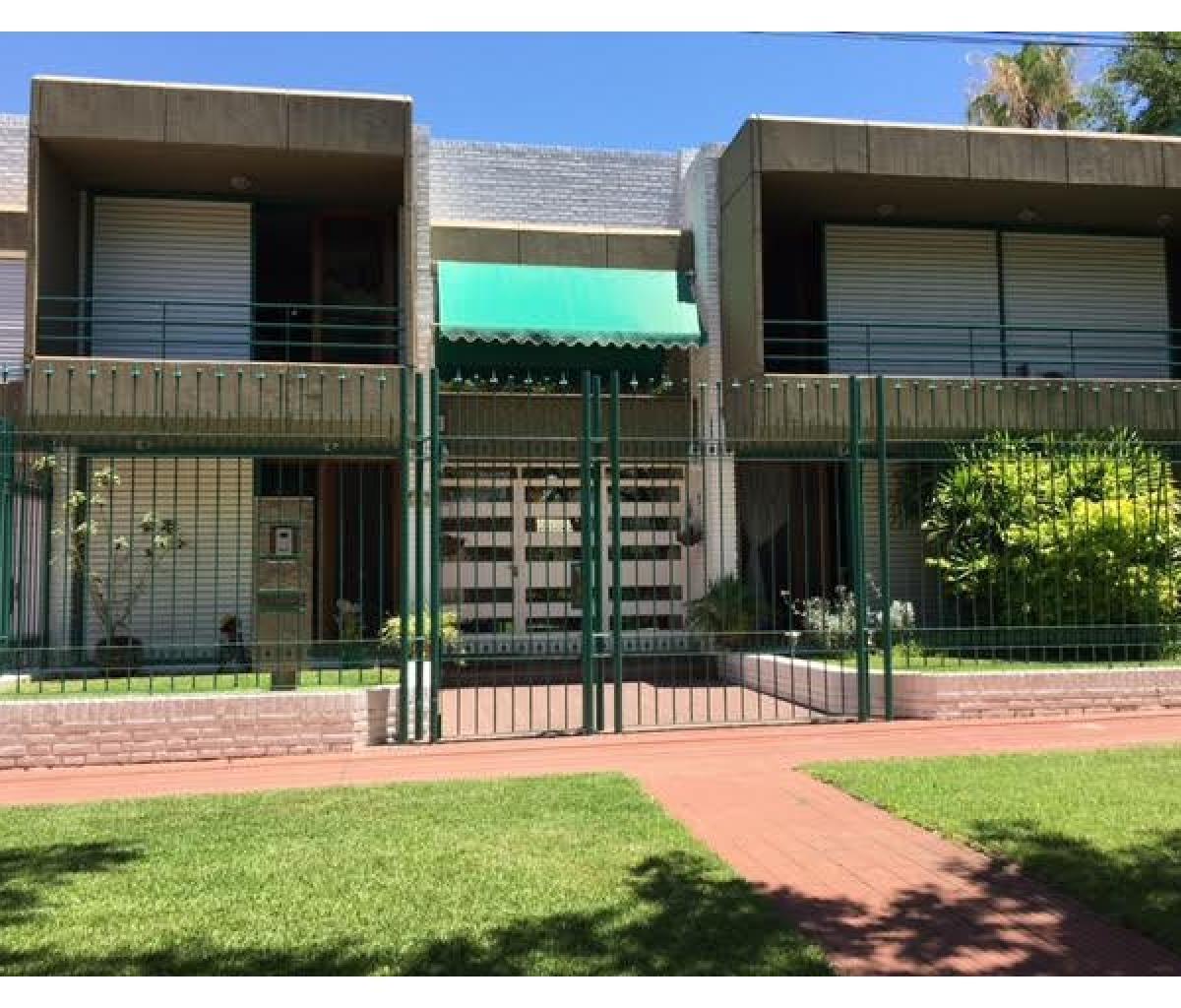 Alberdi - Casa 4 Dorm., Piscina, Quincho 2