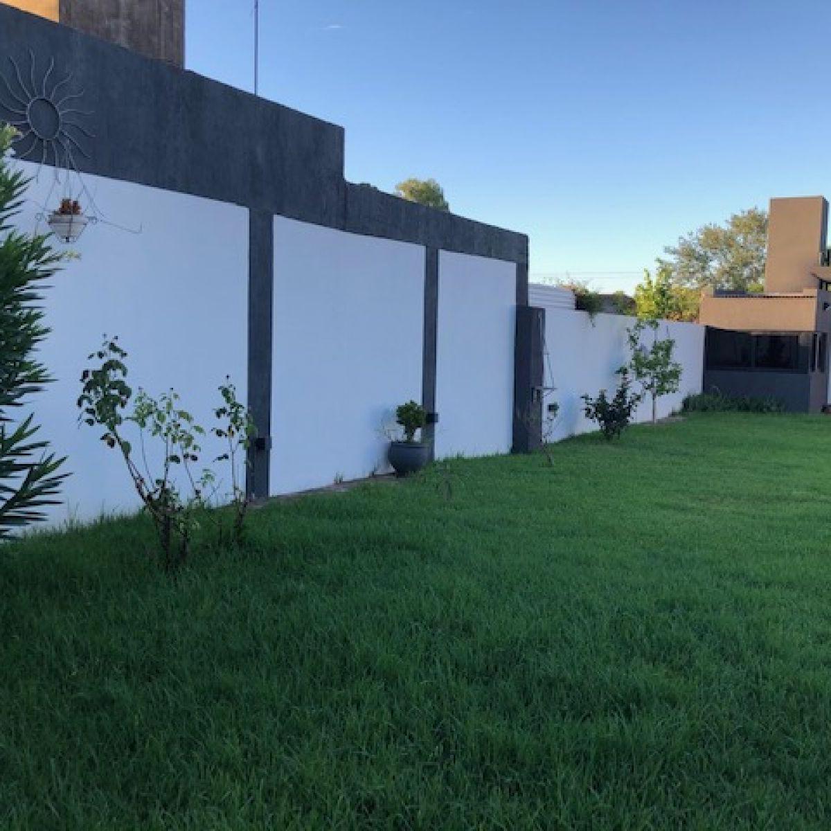 Casa Dos Dorm. Más Comodín - Pileta y Quincho 2