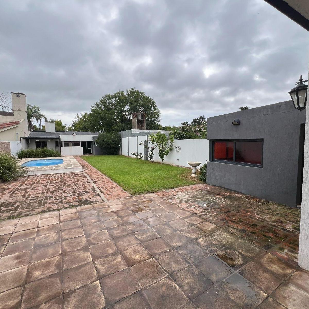 Casa Dos Dorm. Más Comodín - Pileta y Quincho 3