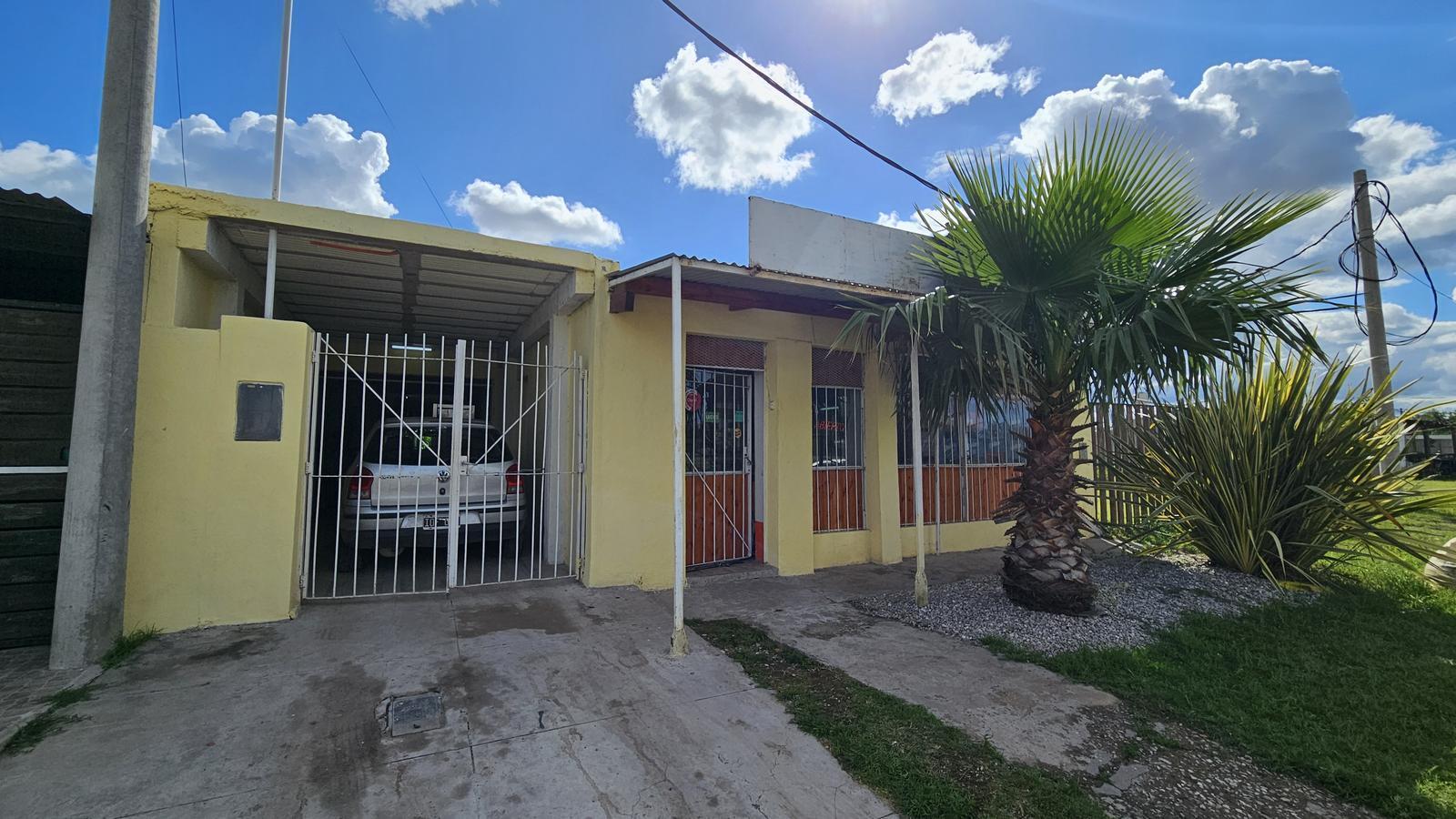 Venta Casa con pileta en Timbues Costa Ribera