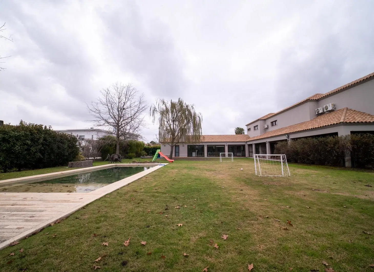 Casa en venta en Funes 2