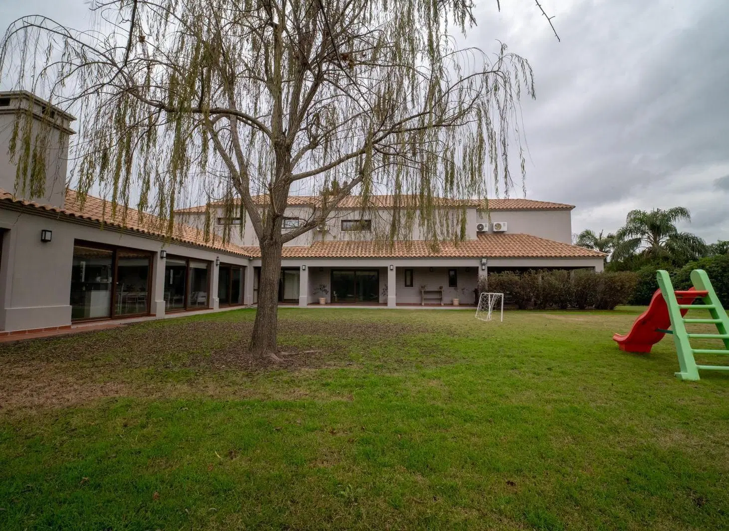 Casa en venta en Funes 3