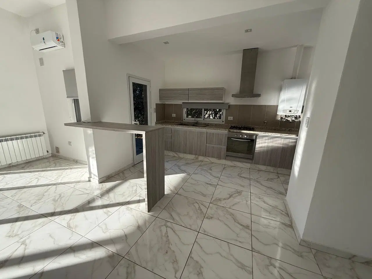 Casa en barrio privado de Funes 3 dormitorios y pileta 5