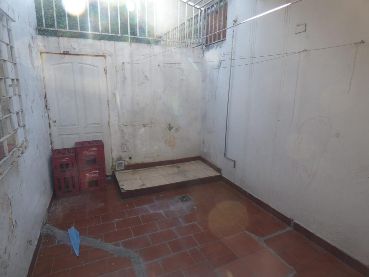 Casa en Venta en Moron 4