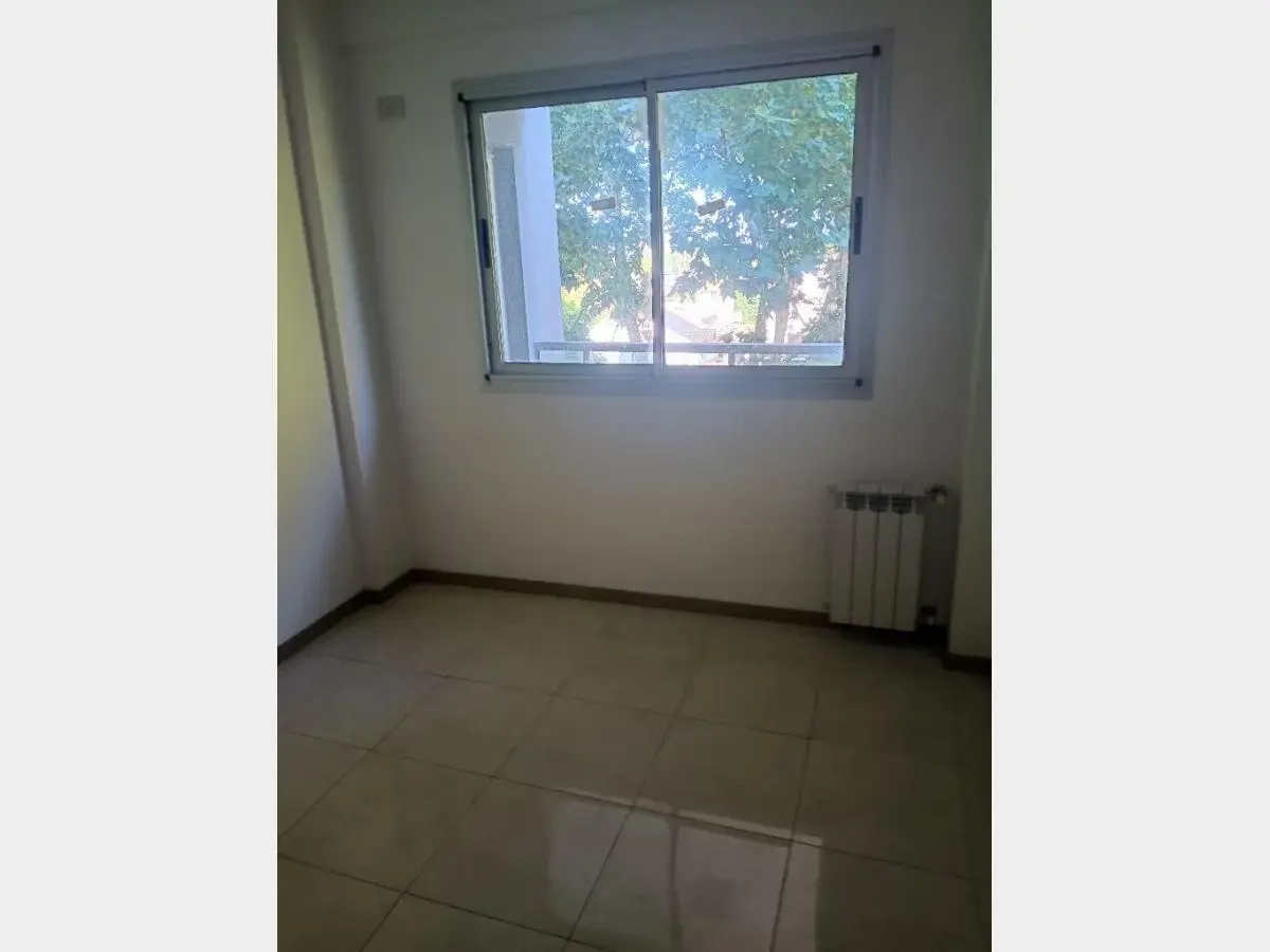 Departamento en Venta en Moron 5