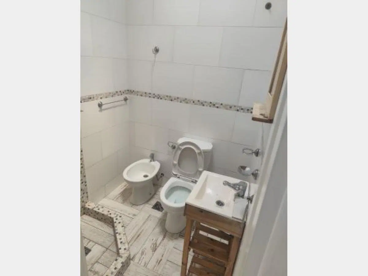 Duplex en Alquiler en Moron 5