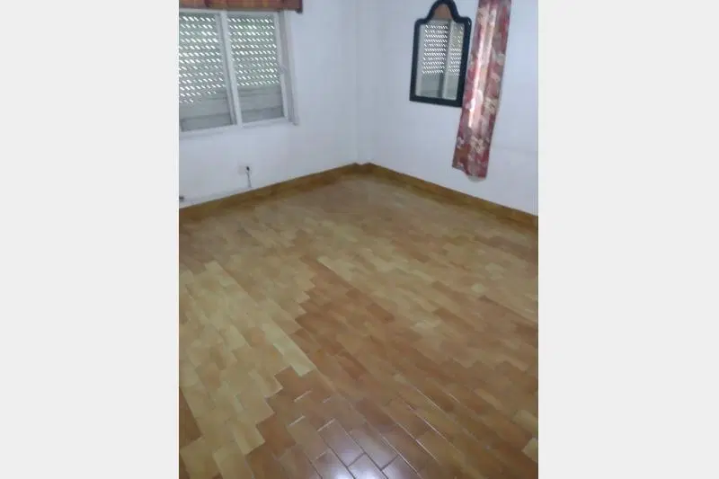 Casa en Alquiler en Villa Luzuriaga 2