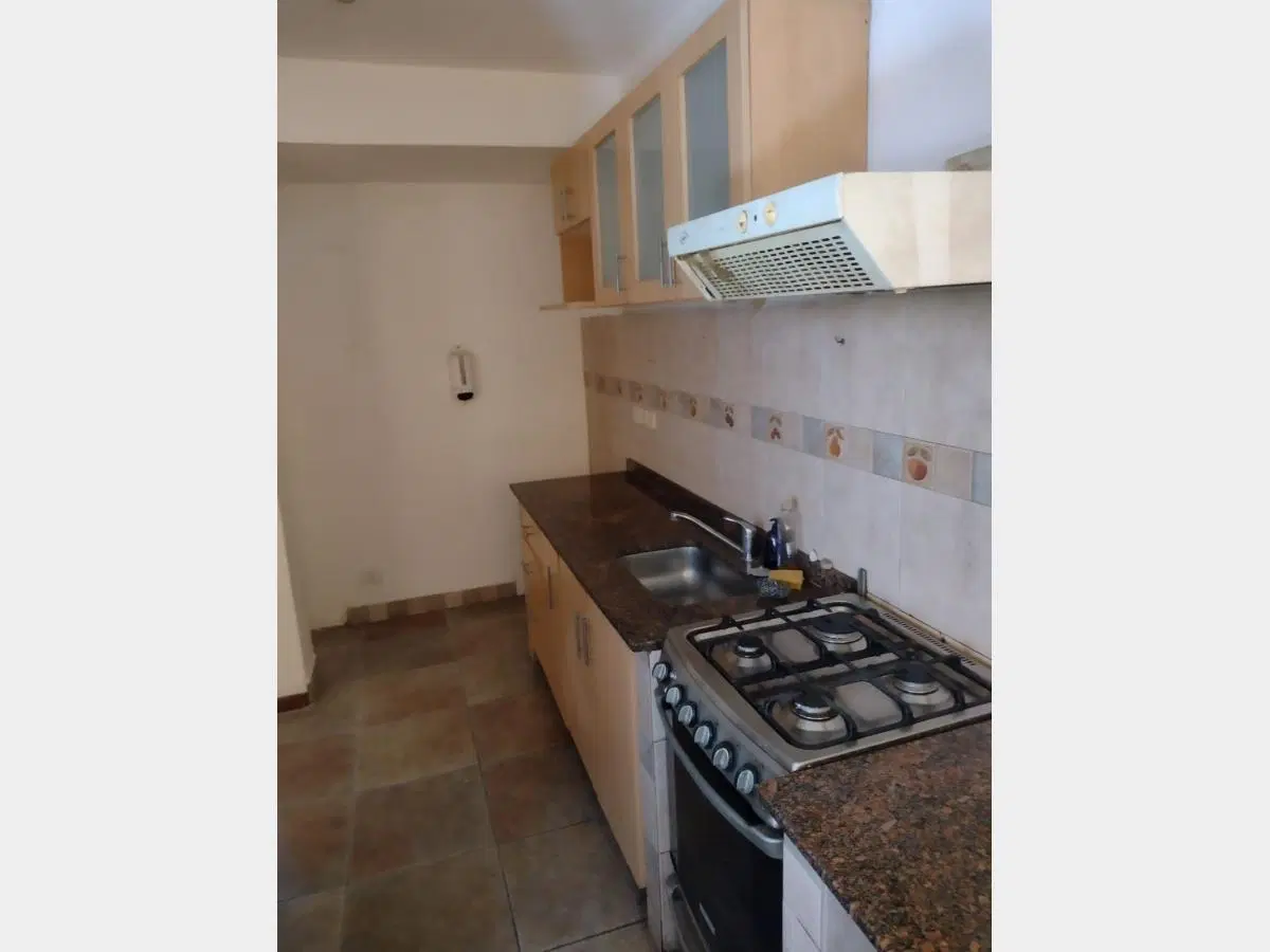 Duplex en Alquiler en Haedo 2