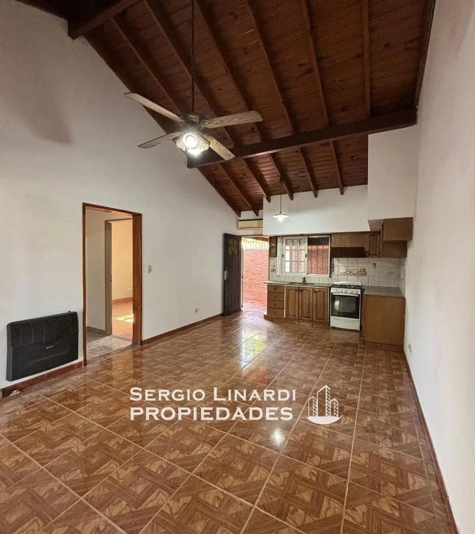 ESPECTACULAR PH AL FRENTE EN PLANTA BAJA DE 3 AMBIENTES CON PATIO Y GALERIA 3