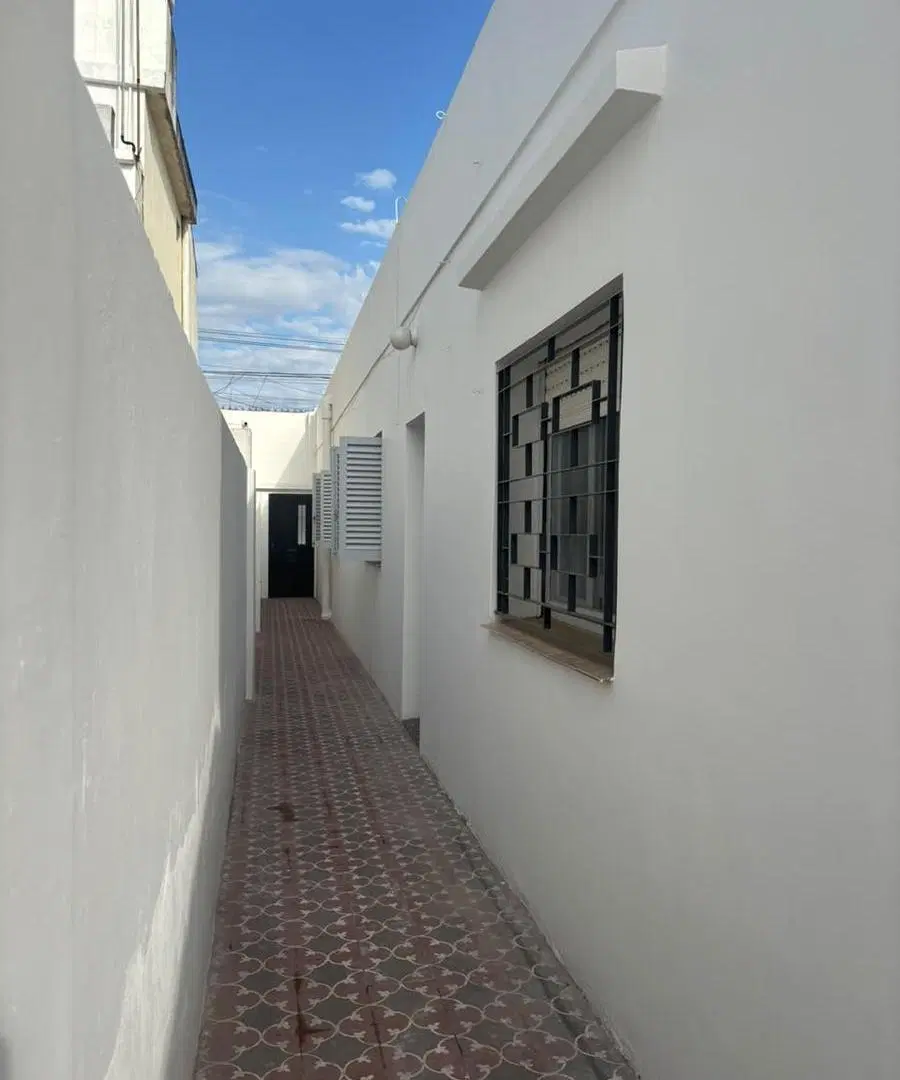 PH DE 3 AMBIENTES + LOCAL O GARAGE CON PATIO Y JARDIN 2