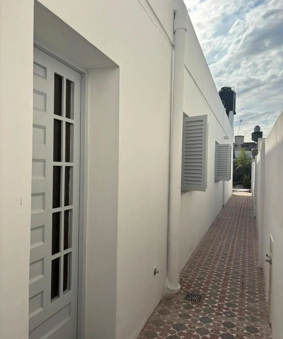 PH DE 3 AMBIENTES + LOCAL O GARAGE CON PATIO Y JARDIN 3
