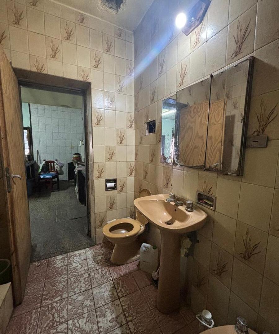 Foto de LOCAL COMERCIAL + CASA DE 3 AMBIENTES + DEPARTAMENTO DE 3 AMBIENTES, imagen 3