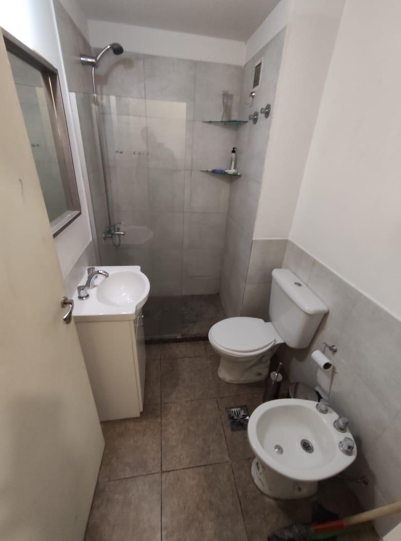 Foto de VENTA DPTO ALTO ALBERDI UNA CUADRA Y MEDIA DE COLON, UN DORMITORIO POR, imagen 3