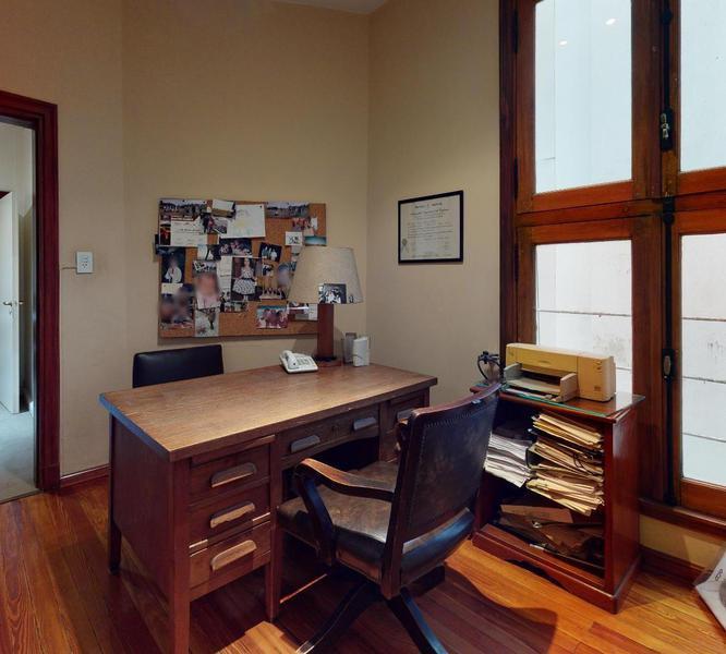 Venta Departamento Oficina 8 Despachos Patrimonio Histórico San Martín y Corrientes Cochera 3
