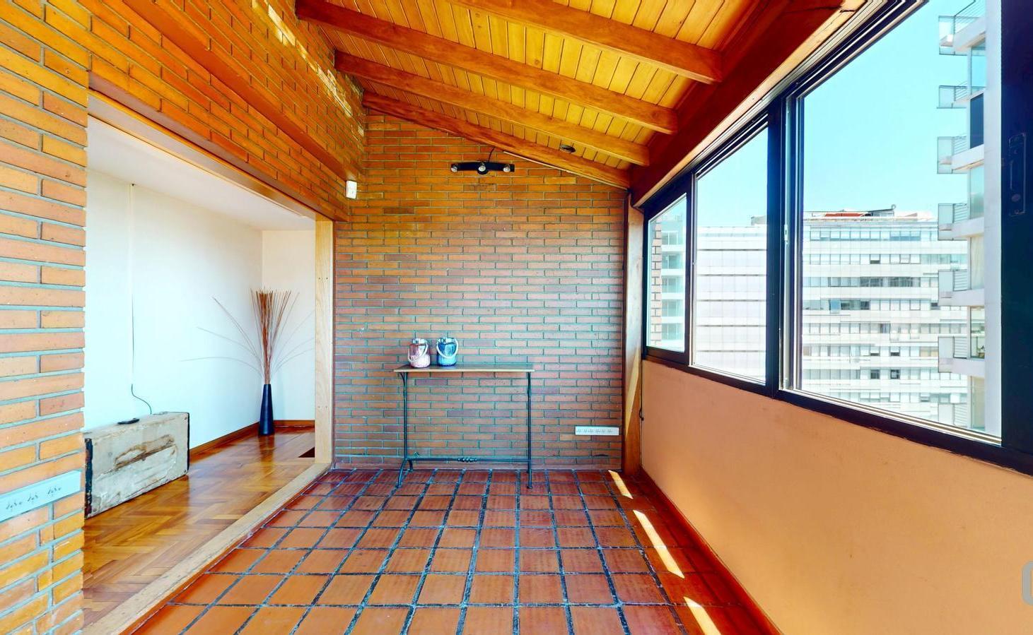 Foto de Venta Departamento Dúplex tipo Casa Balcón Terraza Piso alto Luminoso, imagen 3