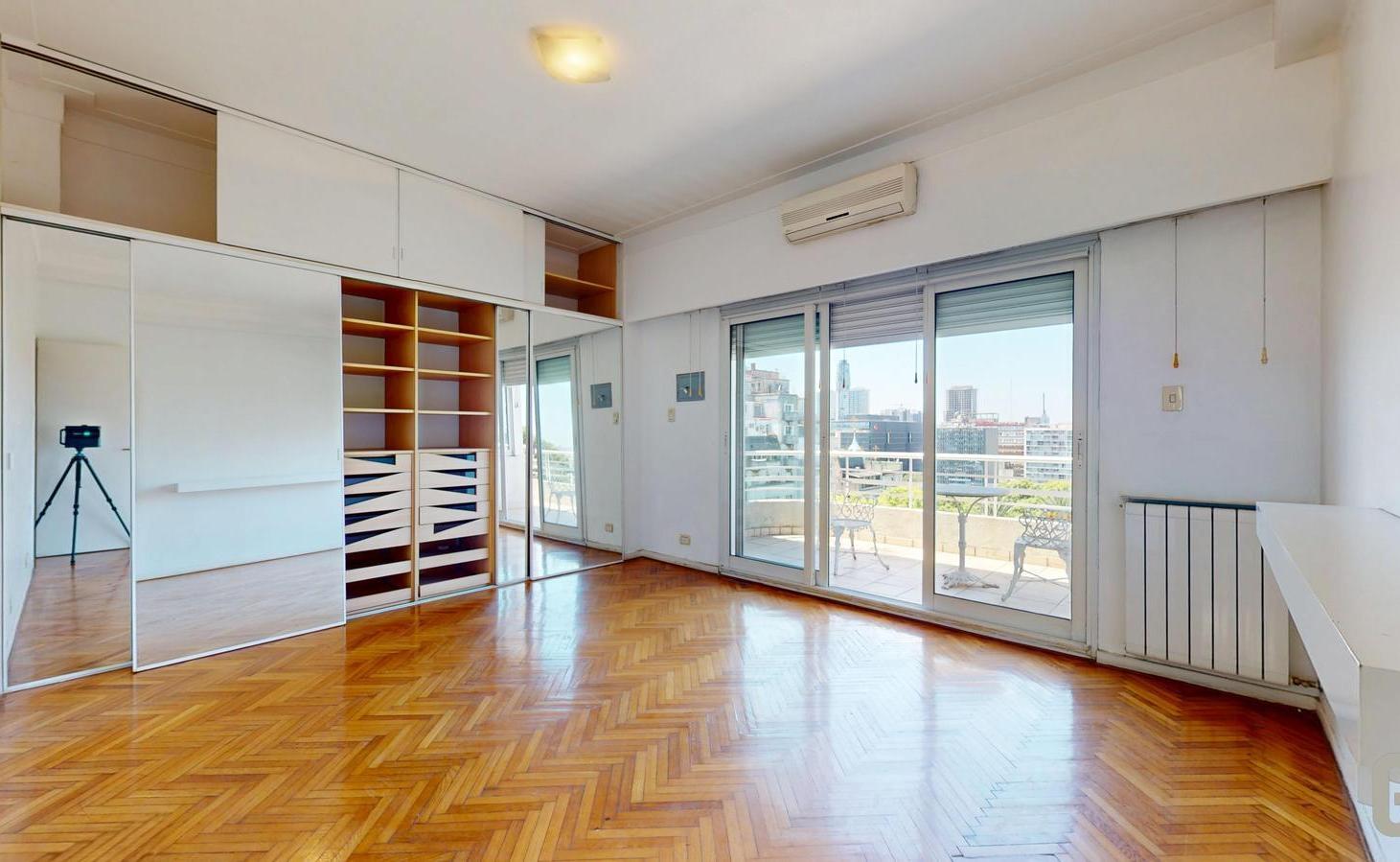 Foto de Venta Departamento Triplex Piso Alto Vistas Únicas Parque Lezama y al, imagen 5