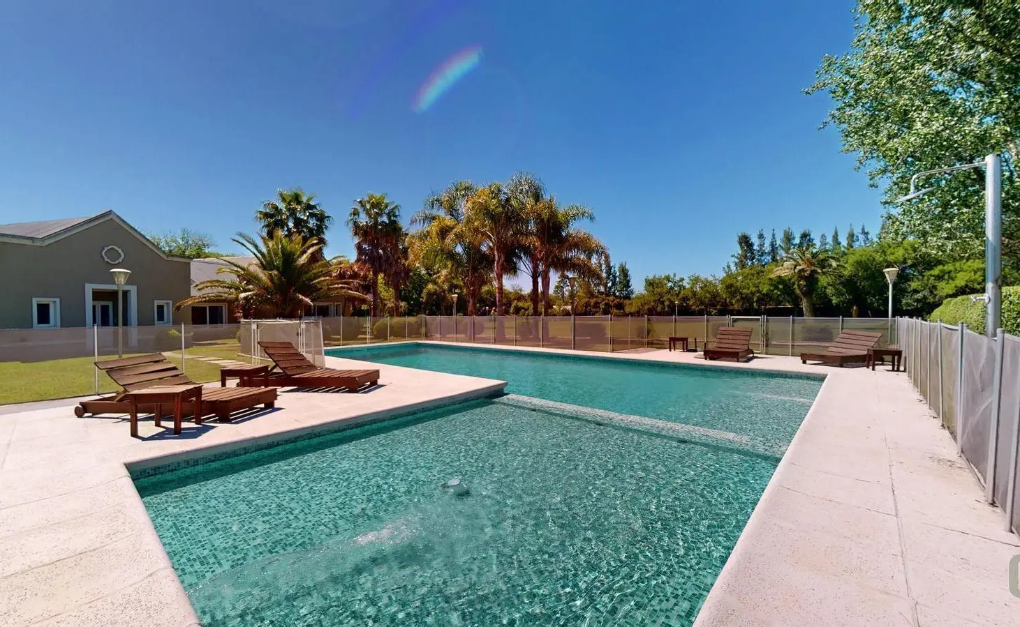 Alquiler Impecable Chacra Lote 5 Has Casa 700 m2 contruídos Laguna Canchas Tenis Pádel Pileta 4