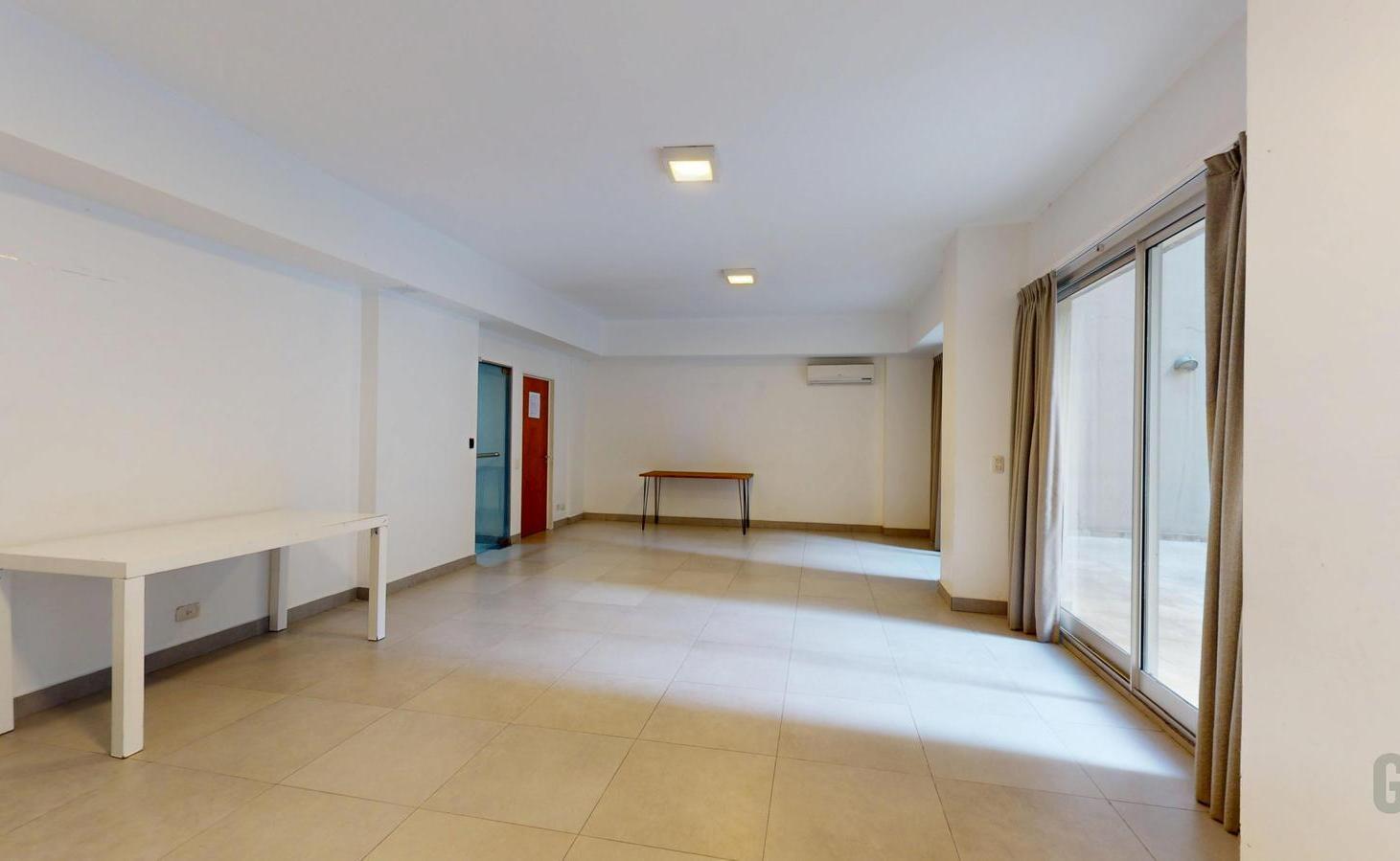 Departamento 1 Ambiente Divisible Balcón al Frente Cochera Cubierta Pileta Amenities Palermo Chico
