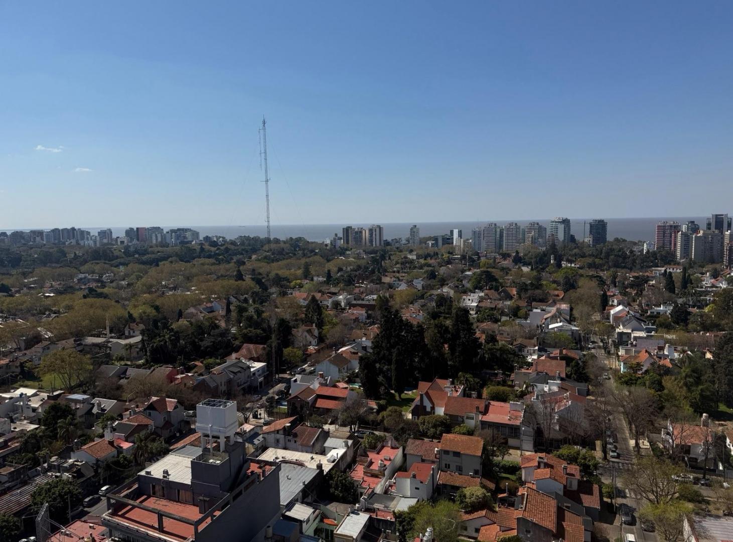 Foto de Venta Departamento 4 Ambientes Luminoso Cochera Cubierta Torre Piso, imagen 2